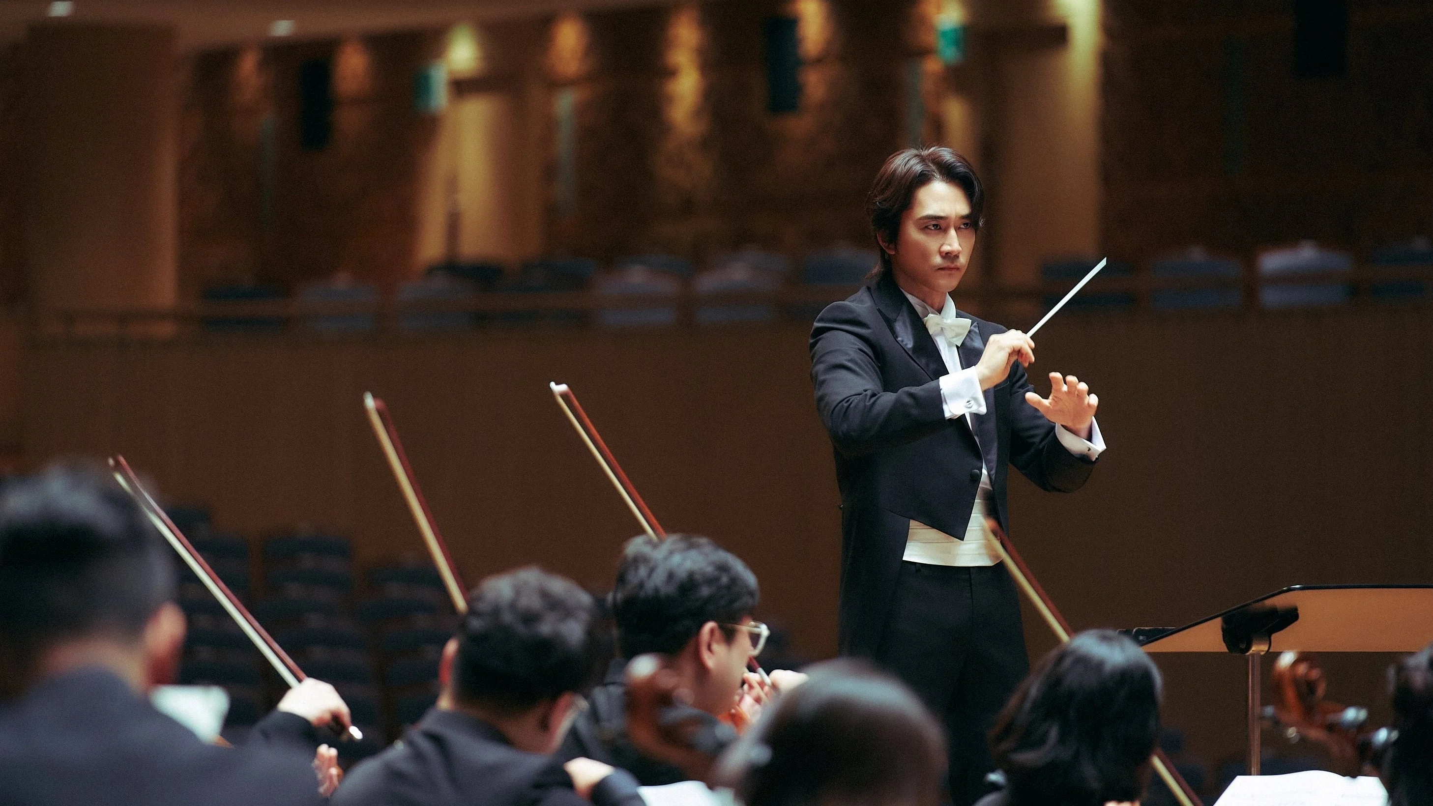 Người Giấu Mặt Full