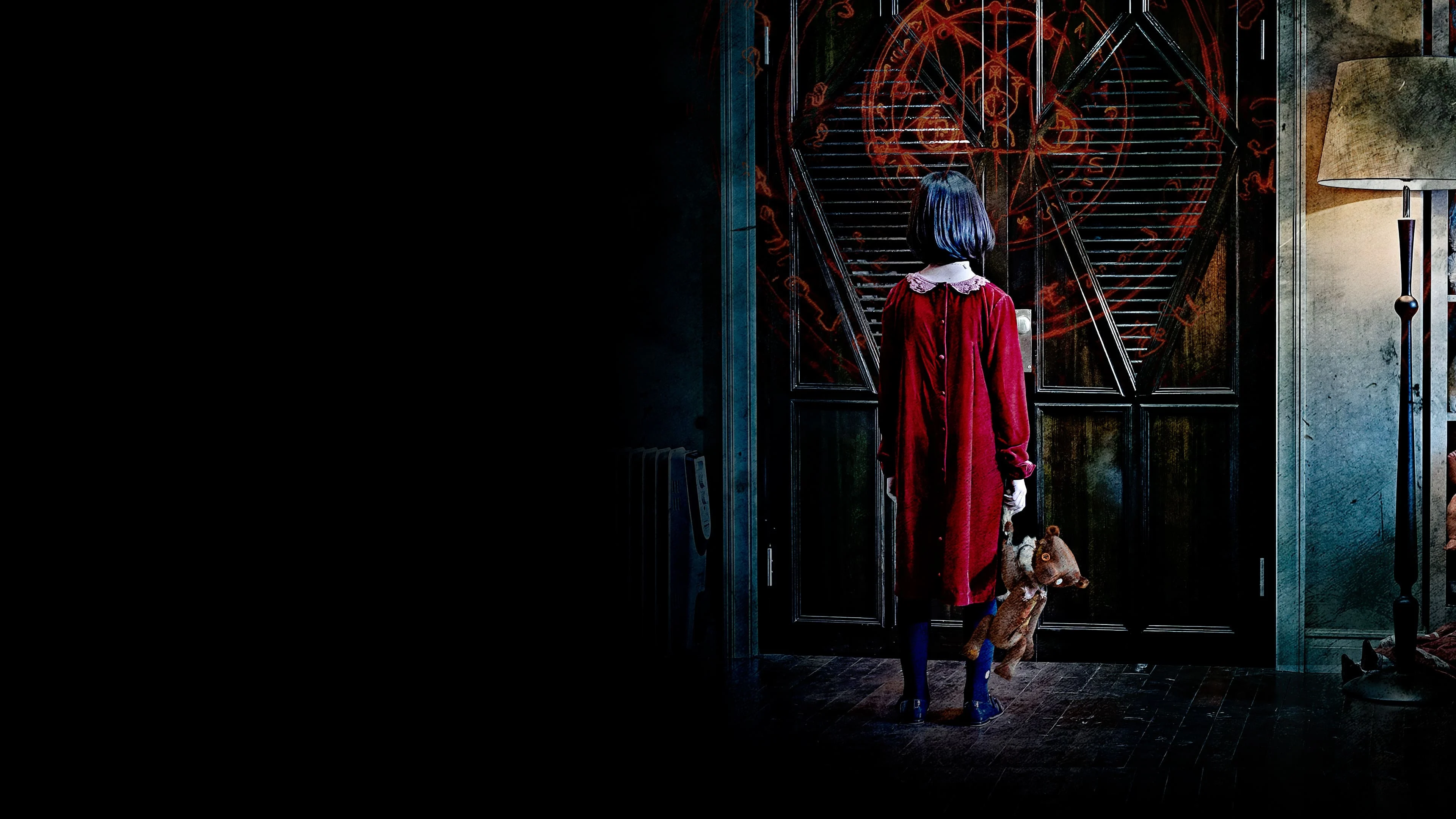 Tủ Quần Áo Bí Ẩn Full